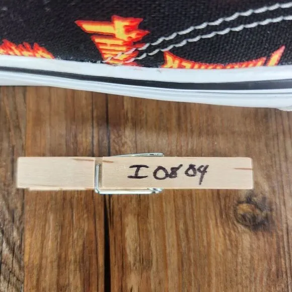 VANS x THRASHER Old Skool Mens Sz 9.5 Black Skate Skater Low Sneakers Shoes NEW