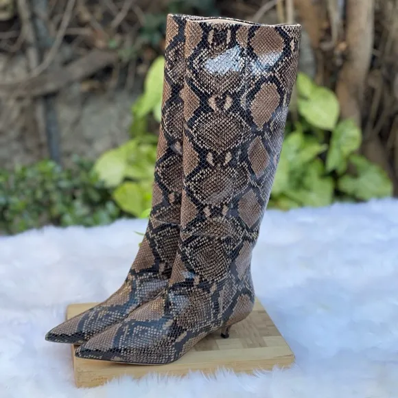 VERONICA BEARD Freda Espresso SnakeEmbossed Leather Pointed Toe Kitten Boots 5