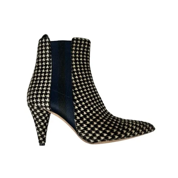 VERONICA BEARD Fur Houndstooth Print Chelsea Boots size 6.5