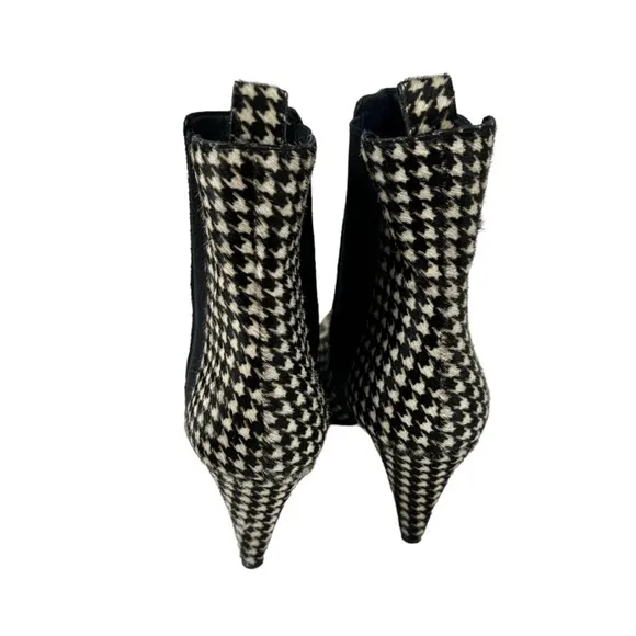 VERONICA BEARD Fur Houndstooth Print Chelsea Boots size 6.5