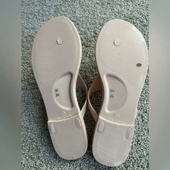 Versace Medusa Logo Pinky Beige Rubber Pool Side Flip Flop Sandals - Size 38