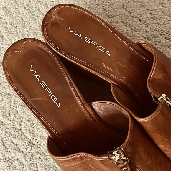 VIA SPIGA Womens Sz 11M Brown Sandals With Zip- Leather Upper, Cork Wedge