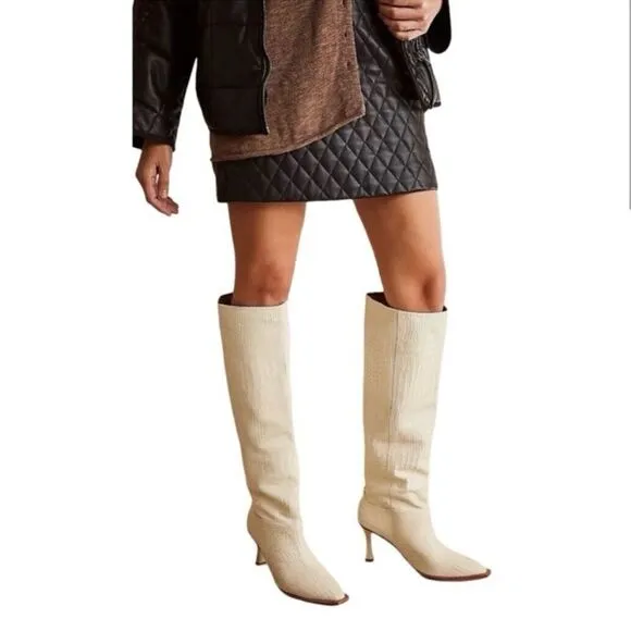 VICENZA Friday Fever Heel Boots/ size 10