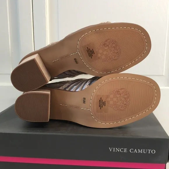 VINCE CAMUTO Beige Kestal Bohemian Cage Sandal Size 8.5M