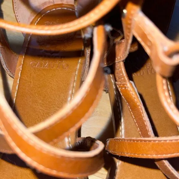 VINCE CAMUTO Brown Lace Up Gladiator Sandals VINCE CAMUTO Gladiator Sandals