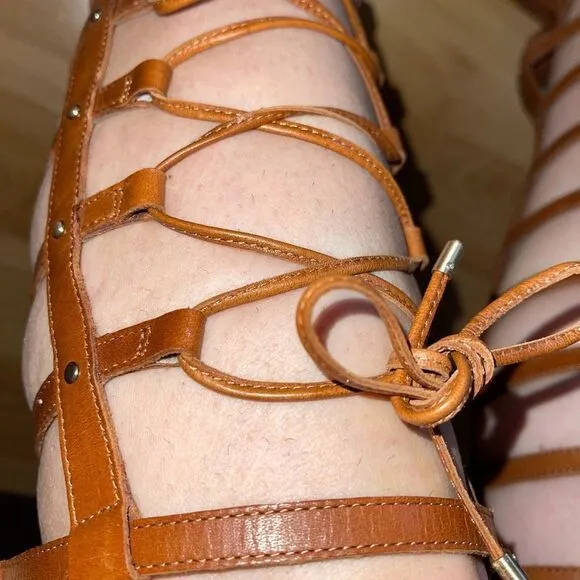 VINCE CAMUTO Brown Lace Up Gladiator Sandals VINCE CAMUTO Gladiator Sandals