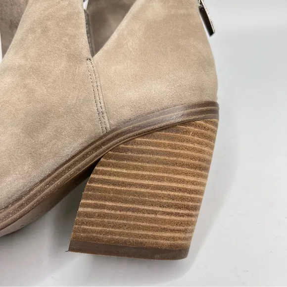 Vince Camuto Gigietta Tan Suede Leather Pointed Toe Blocked Heel Ankle Bootie