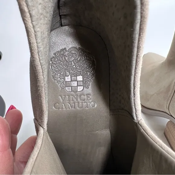 Vince Camuto Gigietta Tan Suede Leather Pointed Toe Blocked Heel Ankle Bootie