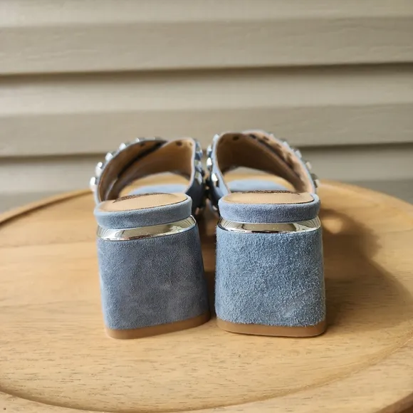 Vince Camuto Nadonie blue heeled sandals size 8