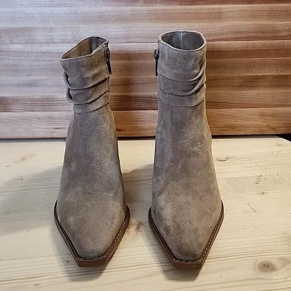 VINCE CAMUTO SLOUCHED LEATHER WESTERN BOOTS WOMANS 5 TAN SUEDE MADE IN BRAZIL