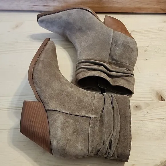 VINCE CAMUTO SLOUCHED LEATHER WESTERN BOOTS WOMANS 5 TAN SUEDE MADE IN BRAZIL