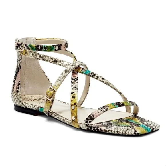🆕{VINCE CAMUTO}Seseti Snakeskin Leather Studded Strappy Sandals
