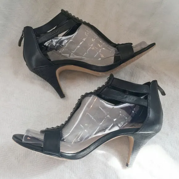 [VINCECAMUTO] Studded high heeled ankle sandals 7