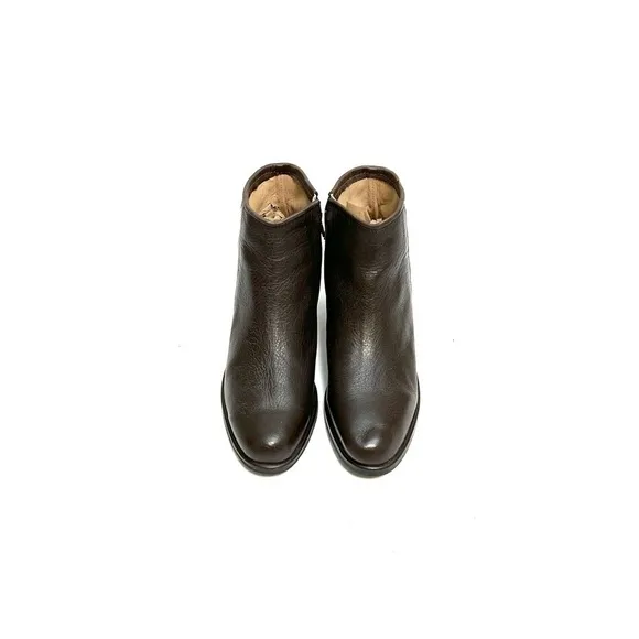 Vintage 1990s dark brown pebble leather zip up heeled ankle boots