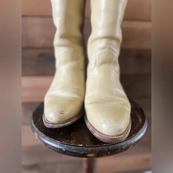 Vintage 70s FRYE Cream Leather Western Boots | Size 9.5 Men’s | Made in USA