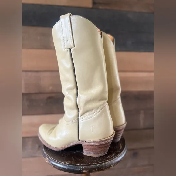 Vintage 70s FRYE Cream Leather Western Boots | Size 9.5 Men’s | Made in USA