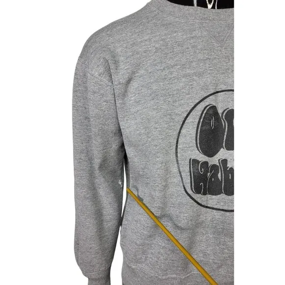 Vintage &quot;OLD HABITS&quot; Gray Pullover Graphic Sweatshirt Unisex Size L/XL USA Made