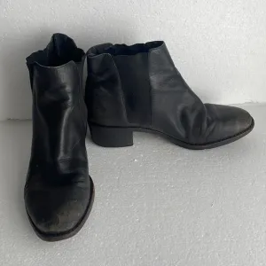 Vintage Cole Haan booties leather ankle boots elastic black women’s size 7 1/2