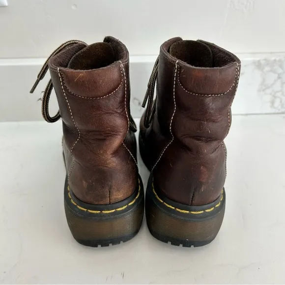 Vintage Dr. Martens 90s Y2K Lug Boots Brown Leather Chunky Ankle Size 6 Women’s
