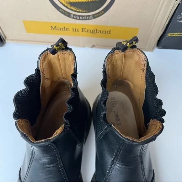 Vintage Dr. Martens England Chelsea Black Greasy Chunky Club Boots UK 4