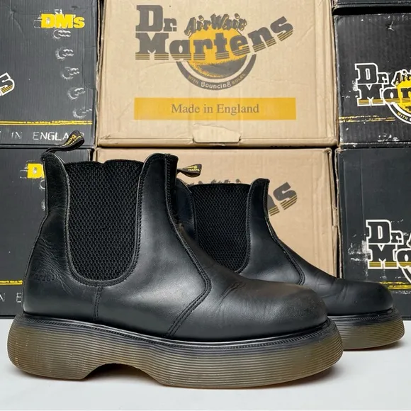 Vintage Dr. Martens England Chelsea Black Greasy Chunky Club Boots UK 4