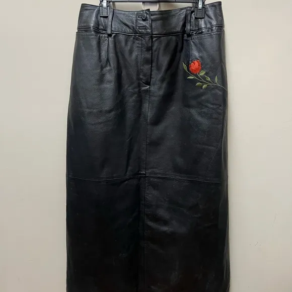 Vintage Harve Benard Black Leather Pencil Skirt with Rose Detail
