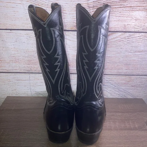 Vintage Men's Justin Black Cowboy Boots Size 9 1/2D  Pointed Toe Cowboy