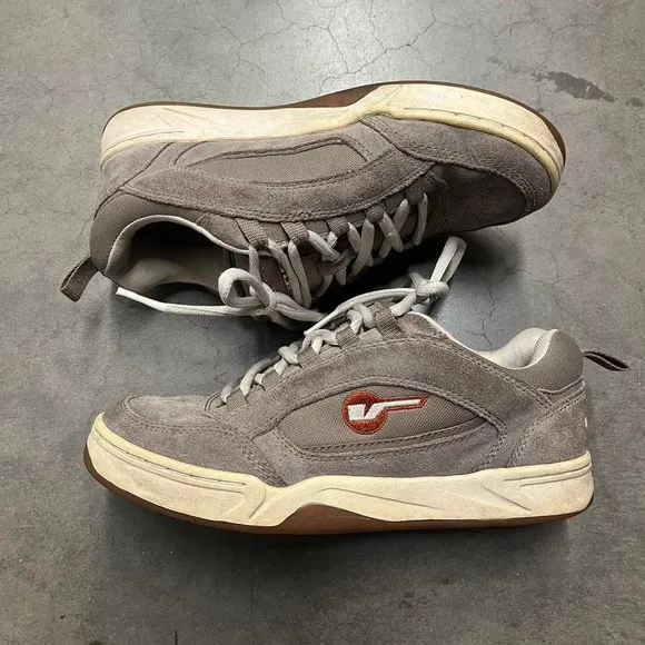 Vintage Y2K vans maestro skater sneakers