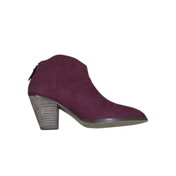 Violet &amp; Red Burgundy Ankle Boots with Pointed Toe and Cut-Out Design. Size 8