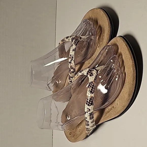 Vionic Dillon Sandals Flip-flops Thongs White Leopard Animal Print Orthotic 10