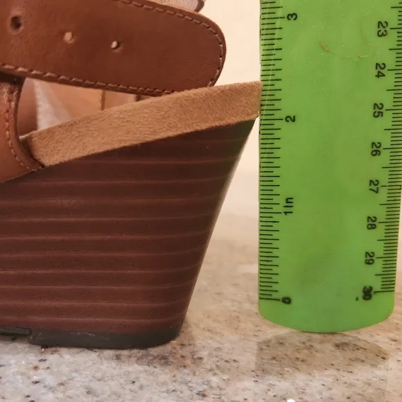 Vionic Laurie Brown Wedge Leather Sandals, Sz 7