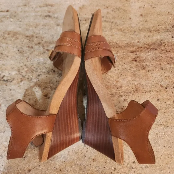 Vionic Laurie Brown Wedge Leather Sandals, Sz 7