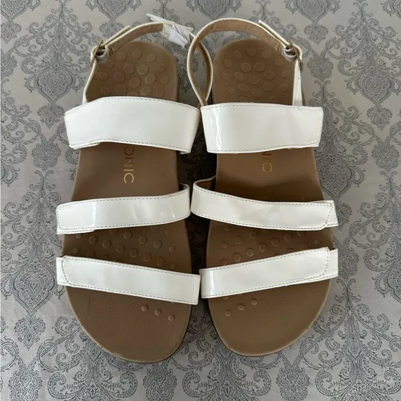 Vionic Womens Teagan Slingback Sandals Size 11 White Patent Leather