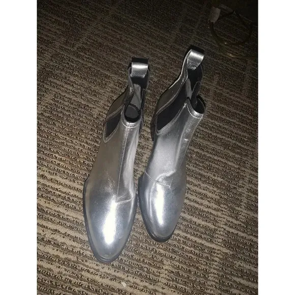Walker Chelsea Boot Rag &amp; Bone silver metallic spring western ankle classic