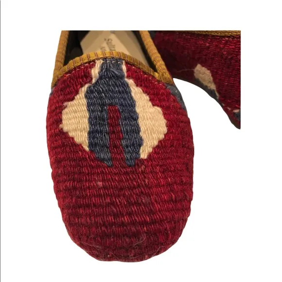 Womens 7 Kilim Loafer Turkish Wool Rug Shoes Burgundy Holiday EUR 37 Southwest