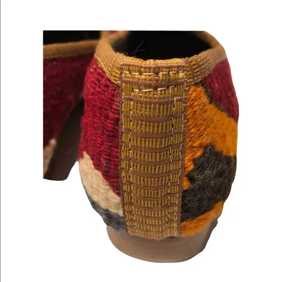 Womens 7 Kilim Loafer Turkish Wool Rug Shoes Burgundy Holiday EUR 37 Southwest