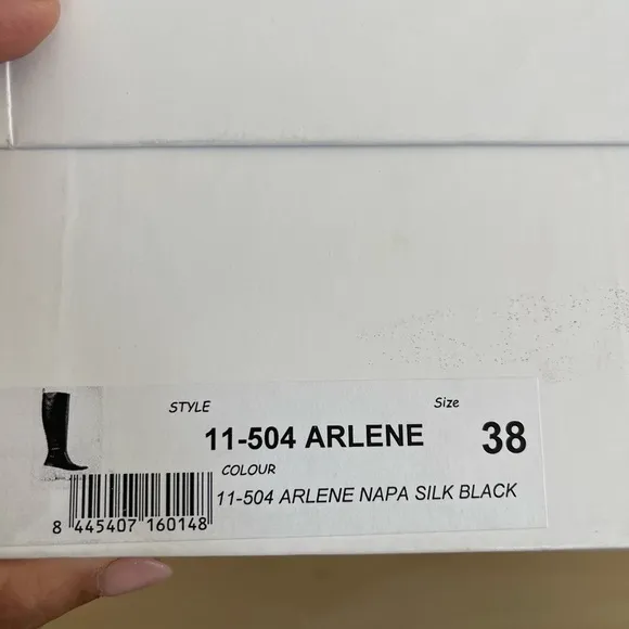 Women's Black Arlene Boots Chunky Lug Sole Size EU 38/US7.5