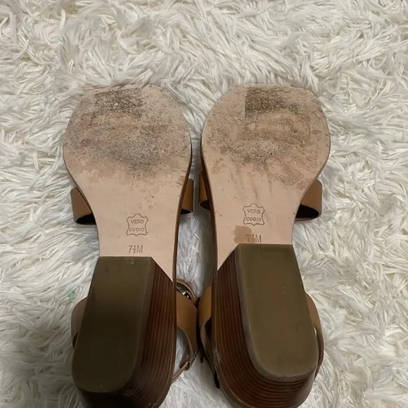Women’s Donald J. Pliner Tan Dena Thong Heeled Dress Sandals, Leather, Size: 7.5