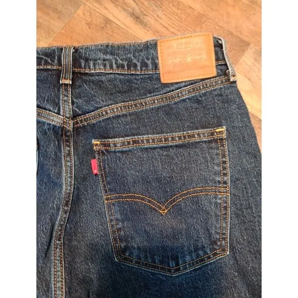 Womens Levi's Jeans 70s High Flare Premium Rigid Denim Dark Wash Size 32