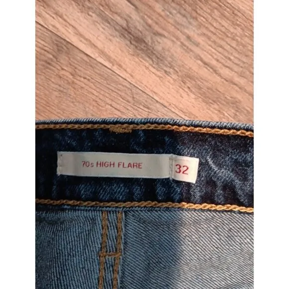 Womens Levi's Jeans 70s High Flare Premium Rigid Denim Dark Wash Size 32