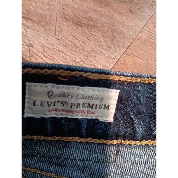 Womens Levi's Jeans 70s High Flare Premium Rigid Denim Dark Wash Size 32