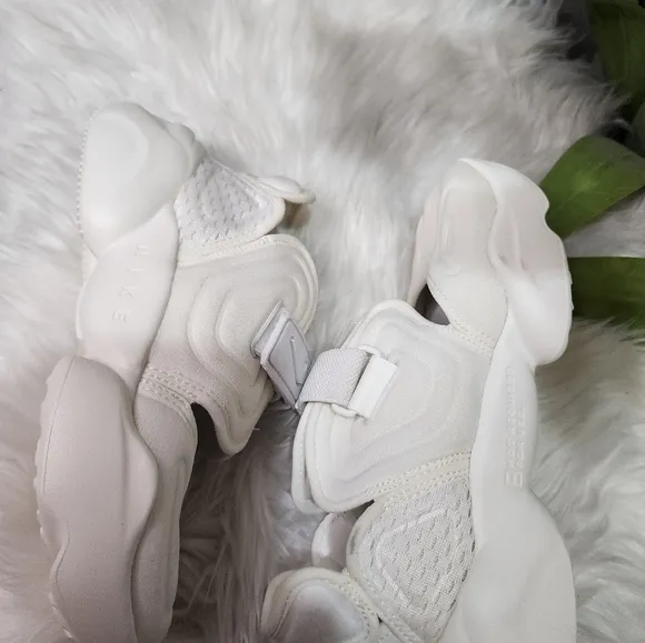 Womens Nike Aqua Rift Sail White Split Toe Sandals Shoes Size5 new