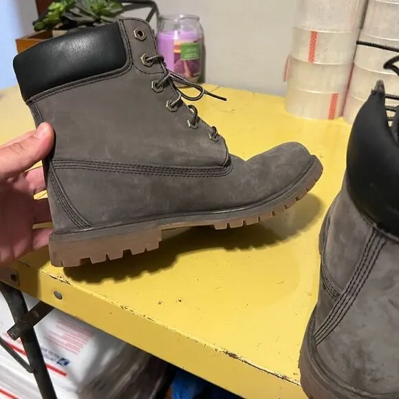 Women’s Timberland Boots Sz 9