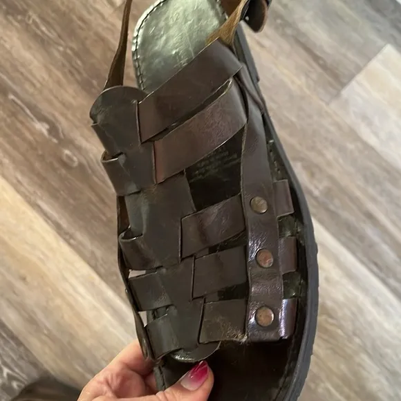 Wreck-Kreations leather grommets buckled soles made of tires size 12 sandals