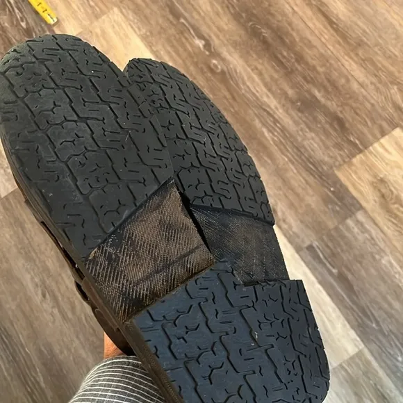 Wreck-Kreations leather grommets buckled soles made of tires size 12 sandals