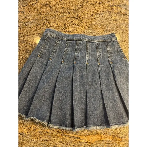 Y2K Preppy Triarchy Ms Coco Pleated Denim Mini Skirt Sz 28 **RARE