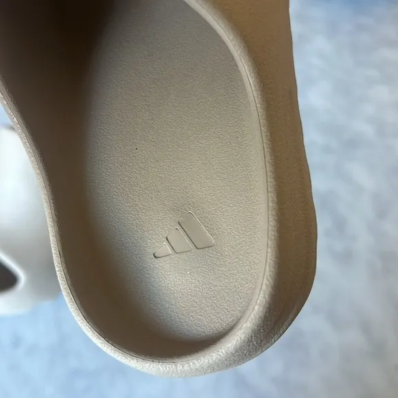 Yeezy size 13 kids Beige Slide Sandals
