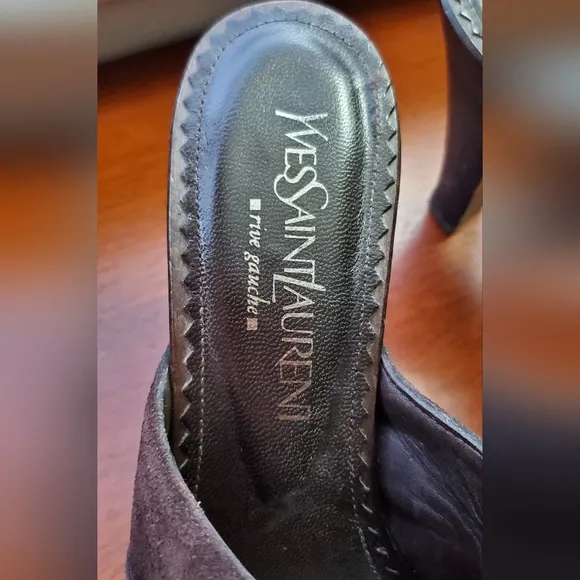 YSL ⚜️Yves Saint Laurent⚜️ YSL Brown Suede Heels Sandals Size 8