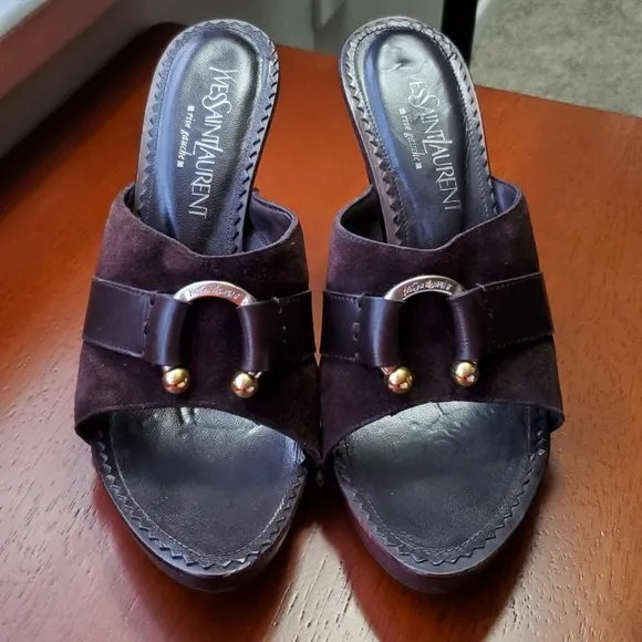 YSL ⚜️Yves Saint Laurent⚜️ YSL Brown Suede Heels Sandals Size 8