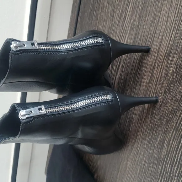 Zadig &amp; Voltaire Black Booties 100% Leather Pointed-toe Boots size 40